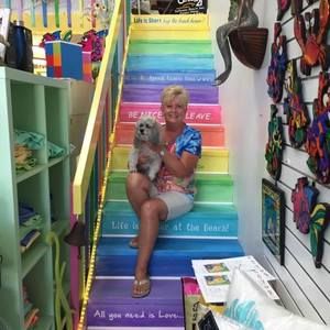 Meet your Posher, Carla